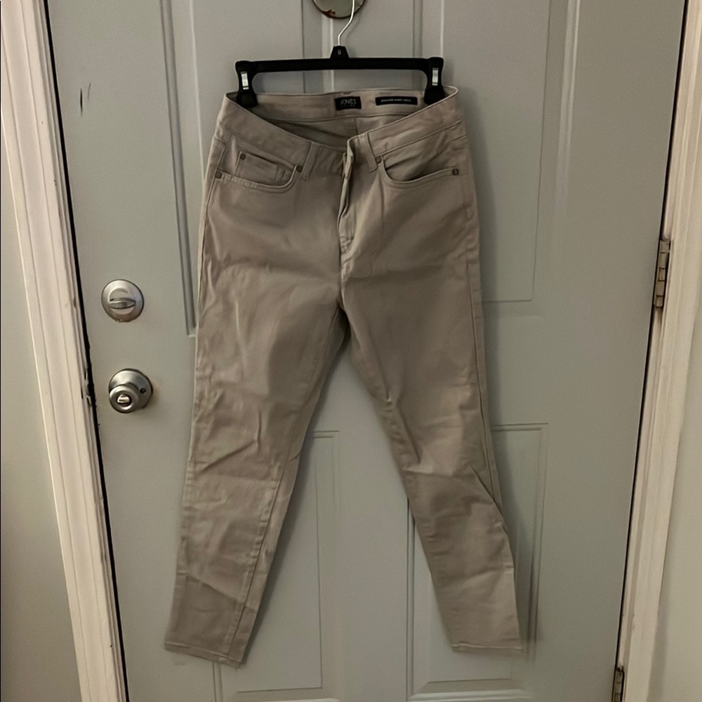 Jones of New York Khaki Skinny Pants